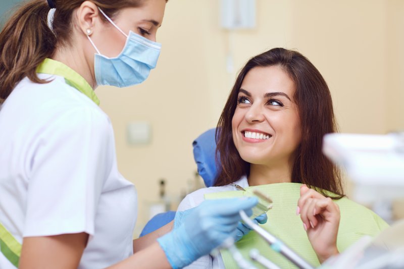 Patient with good oral health smiling at the dentist